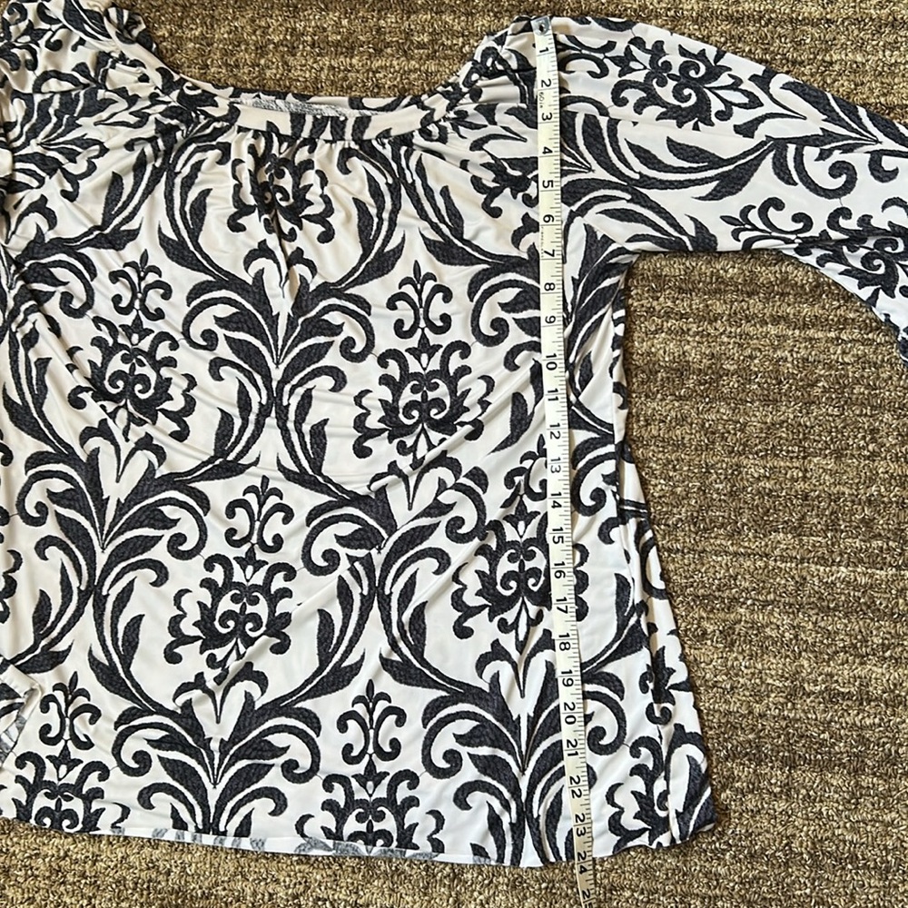 Tunic - Picture 7 of 7